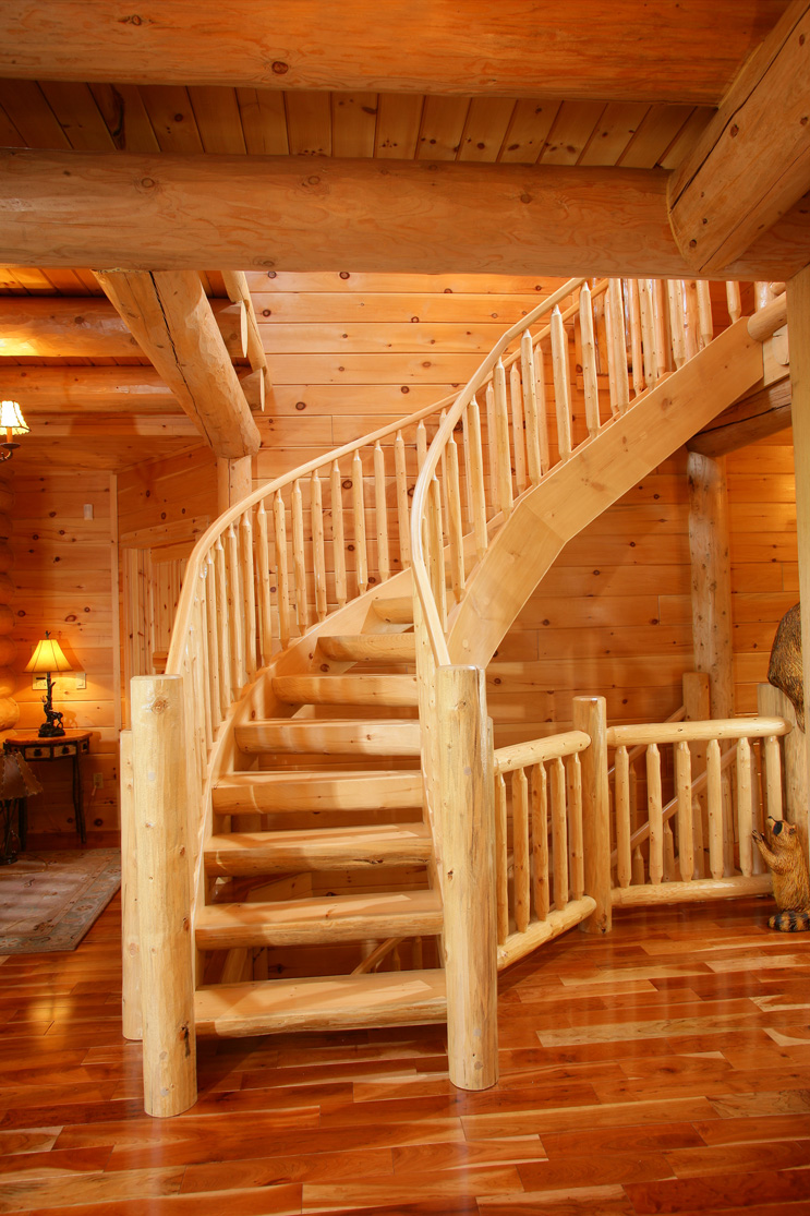 Лестница под старину деревянная